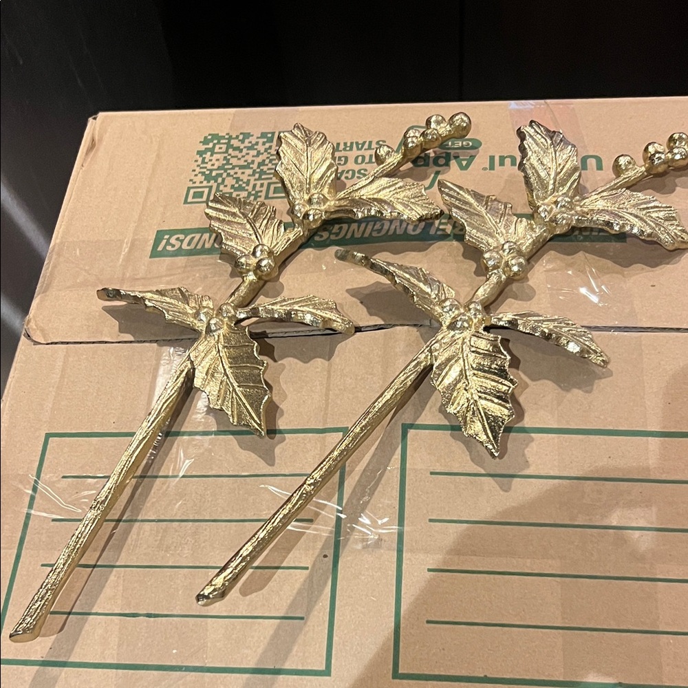 Gold Holly Leaf Decorative Picks